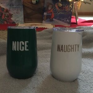 Green and White Holiday Tumblers